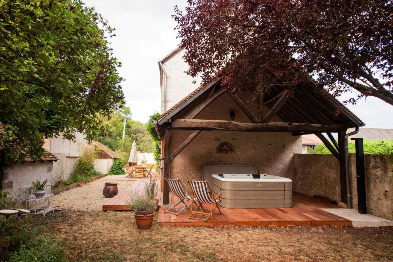 Bed and Breakfast Le Jardin De Josnes Exterior foto